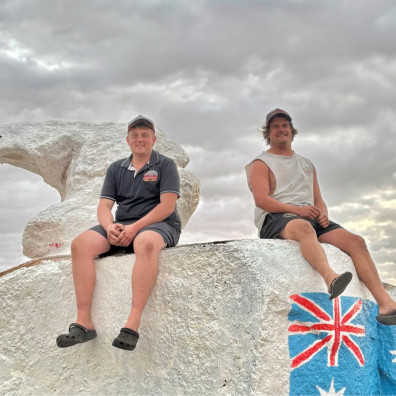 Bear rock bandits